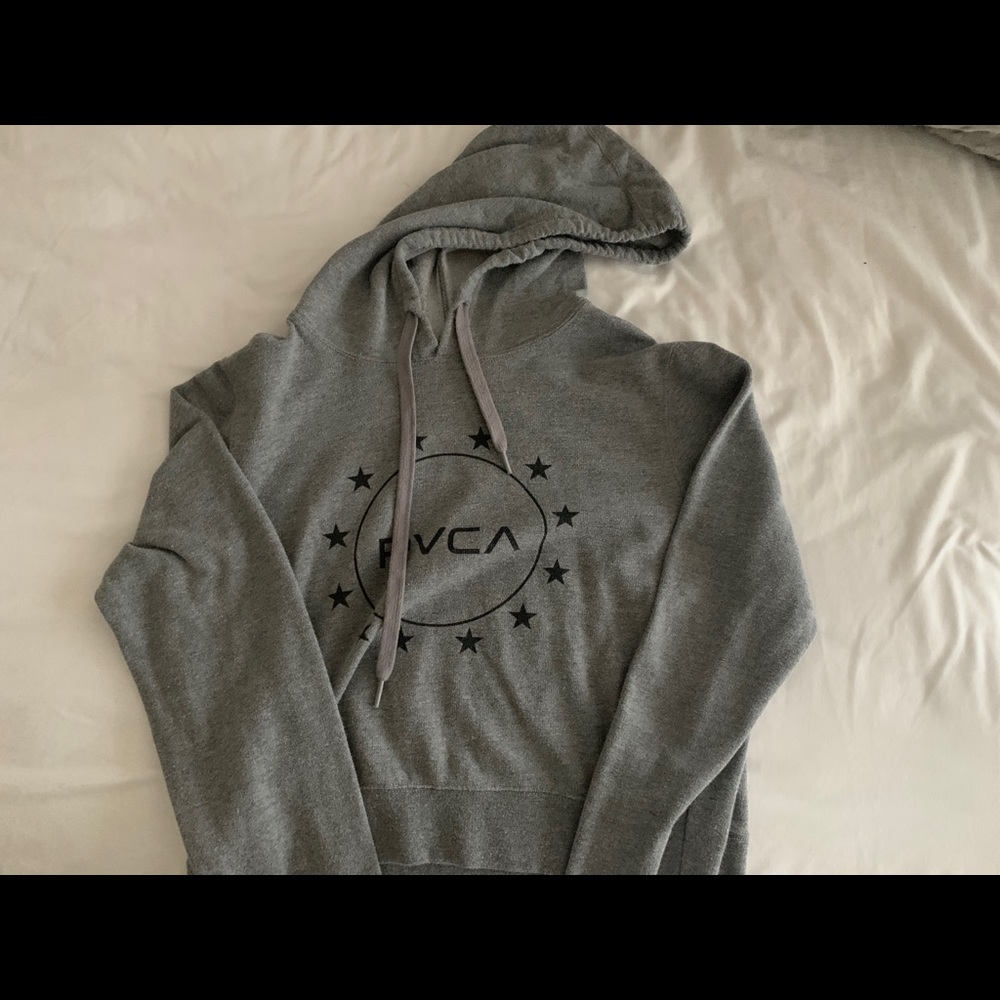 RVCA cropped grey hoodie